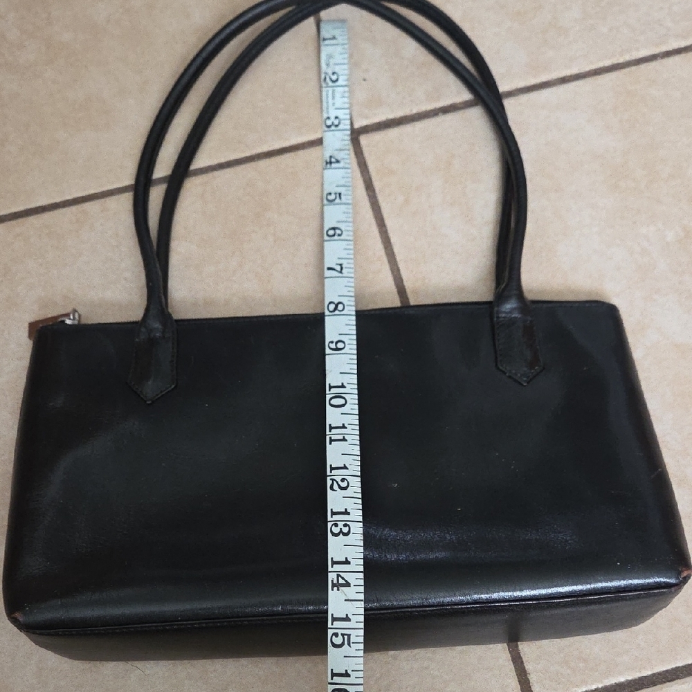 Hobo Black Leather Handbag - Picture 14 of 16